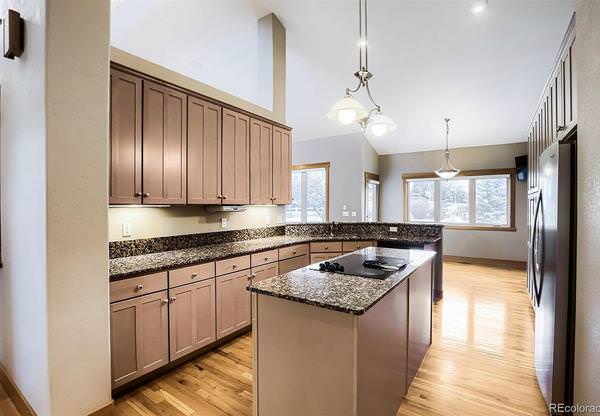 5387 Trade Wind Court