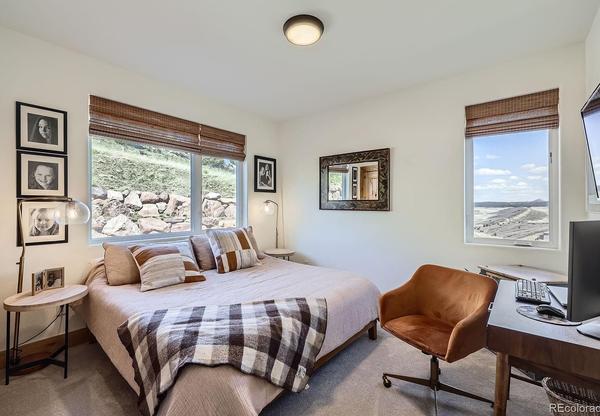 5721 Country Club Drive